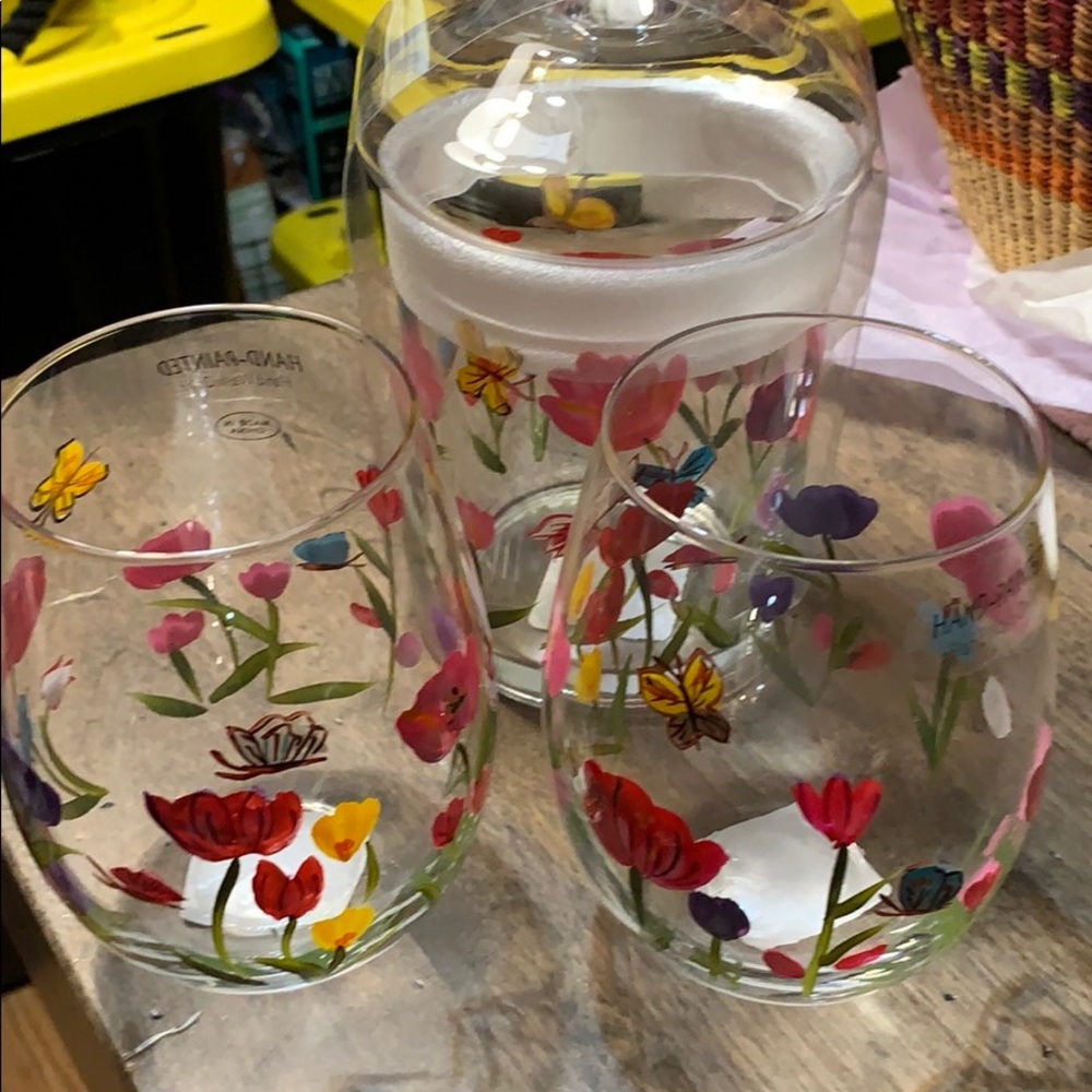 🦋🌺Brand New Hand Glass & Jar